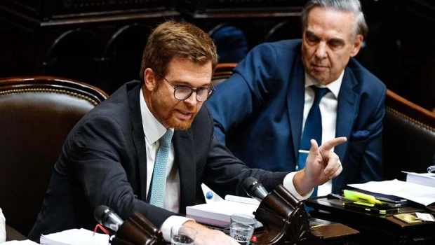 Massot consideró que la caída de la ley es "responsabilidad" de la "nula vocación de consenso" de Milei