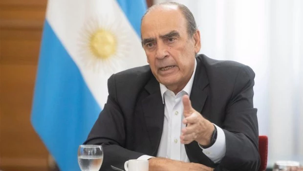 Francos dijo que el Presidente reaccionó a lo que "considera una traición" por la caída de Ley Bases