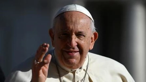 Francisco pidió tomar el ejemplo de Mama Antula en "la opción por los últimos"