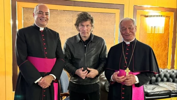 A días de su reunión con el Papa, el Presidente calificó a Francisco como el argentino más importante de la historia