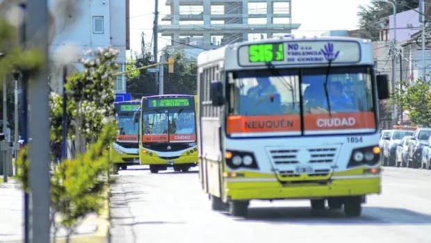 Sin el subsidio de la Nación, el boleto de colectivo en Neuquén pasará a valer 2.250 pesos