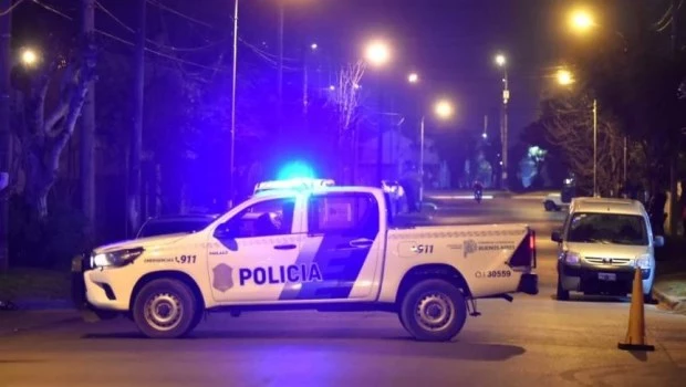 Golpeó y retuvo contra su voluntad a su pareja por más de diez horas en Mar del Plata y fue detenido 