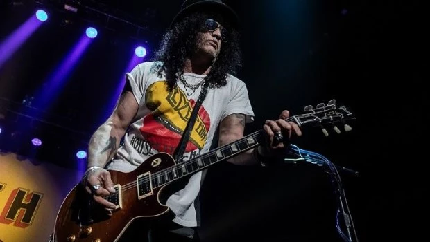 CREDITO: Gentileza @tutedelacroixSlash sigue demostrando por qué es uno de los grandes iconos del rock.