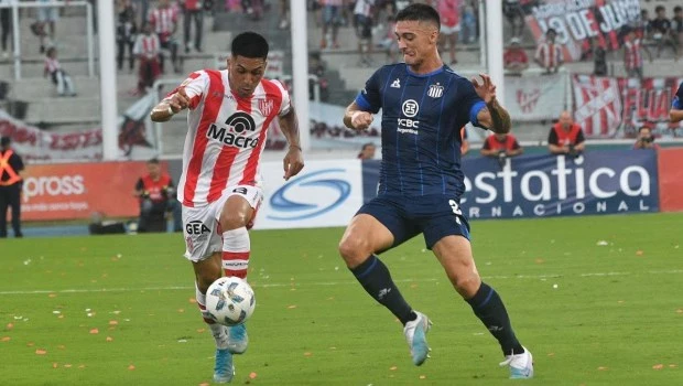 Instituto y Talleres empataron en un vibrante clásico cordobés 