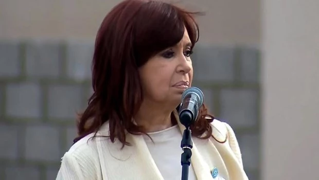 Reapareció Cristina Kirchner con un documento de 33 páginas con duras críticas al Gobierno de Milei