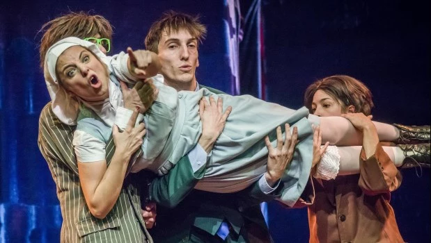 El gag físico no es un condimento de la puesta sino el secreto mismo de los resortes con los cuales se confrontan modelos diversos. GENTILEZA CARLOS FURMAN