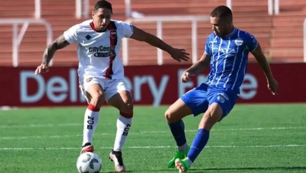 Godoy Cruz no pudo hacer pesar su localía y terminó 1 a 1 con Newell´s