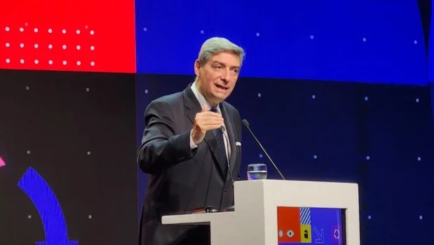 Rosatti: "Se violenta la seguridad jurídica cuando no se cubren las vacantes y cuando se emite dinero sin control"