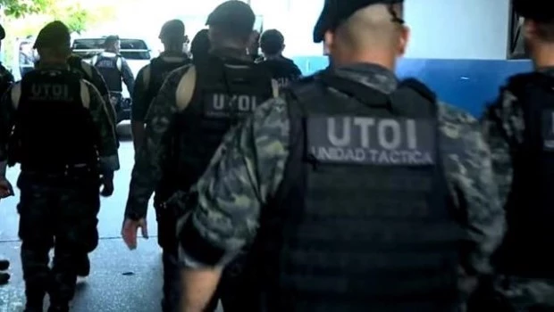 Kicillof decidió enviar 400 policías de la Bonaerense a Rosario