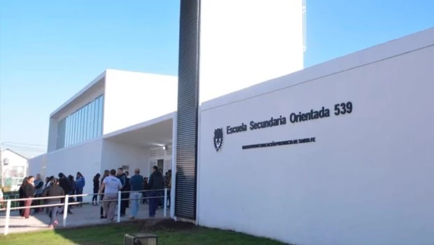 Uno de los blancos de las amenazas fue la escuela Nº 539 "Doctor José Antonio Balseiro".