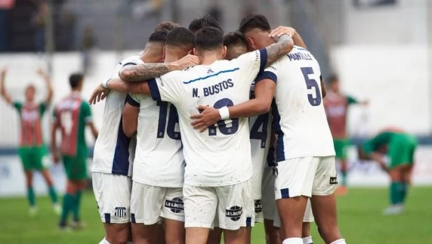 Talleres venció sin problemas a Agropecuario por la Copa Argentina