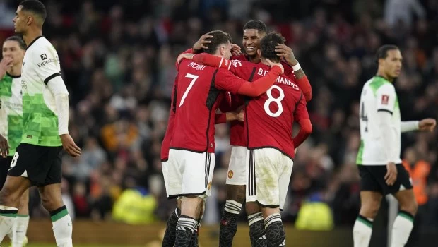 Liverpool cayó ante Manchester United en la FA Cup pese a un gol de Mac Allister