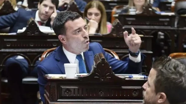 Pacto de Mayo: la UCR pide al Gobierno incluir el tema educación en el debate