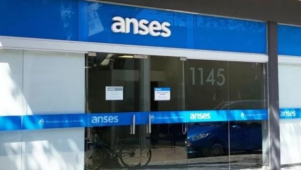 Comenzaron a cerrar oficinas de la Anses en varias provincias 