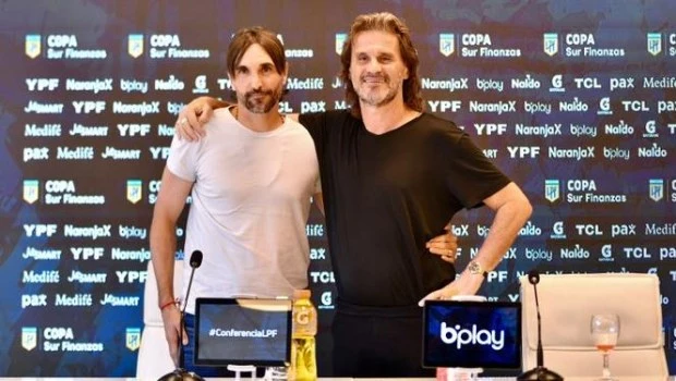 En la previa de Boca - San Lorenzo, Martínez e Insua mostraron que serán rivales pero no enemigos 