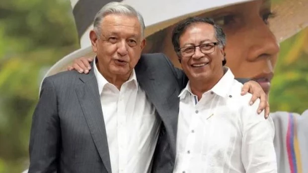 Los presidentes de México y Colombia afirman que Milei desprecia al pueblo argentino y que quiere destruir la integración latinoamericana