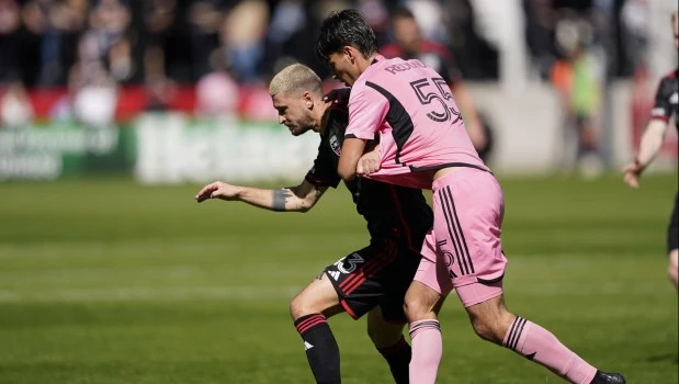 Federico Redondo sufrió una lesión en los ligamentos de la rodilla y estará dos meses fuera de las canchas