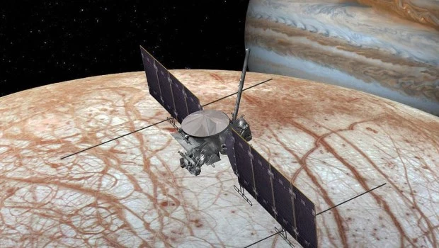 La misión de la NASA a una luna de Júpiter cubierta de hielo