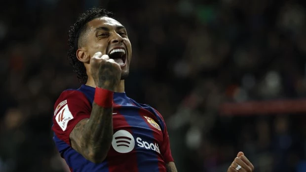 Barcelona le ganó a Las Palmas y aún le da pelea al Real Madrid en la lucha por el título