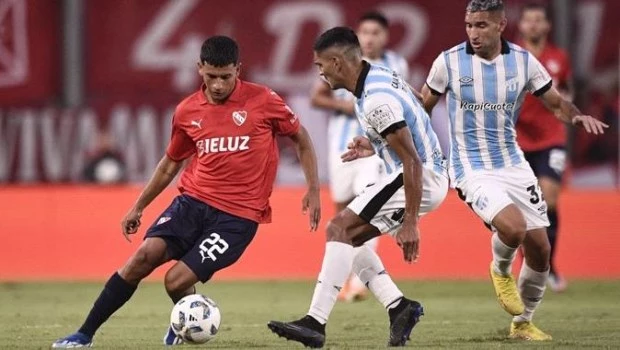 Las limitaciones de Independiete lo tienen de rehén