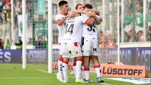 Newell´s venció a Sarmiento y sacó a Boca de los puestos de clasificación