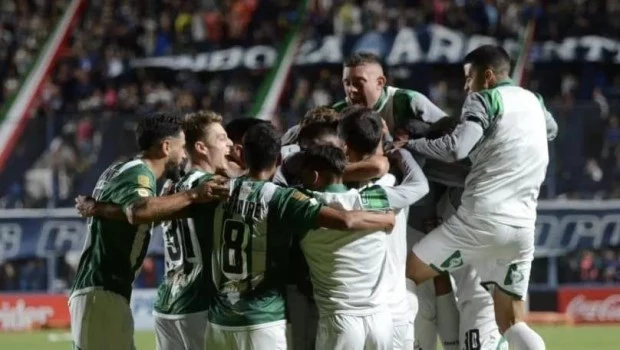Banfield venció a Independiente Rivadavia en Mendoza
