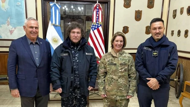 El Presidente reivindicó la figura del general Julio Argentino Roca como punto de referencia para su gestión.