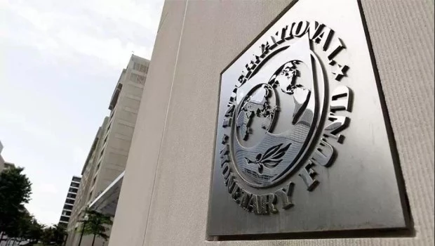 El FMI destacó que Argentina cumple el acuerdo "con márgenes importantes" 