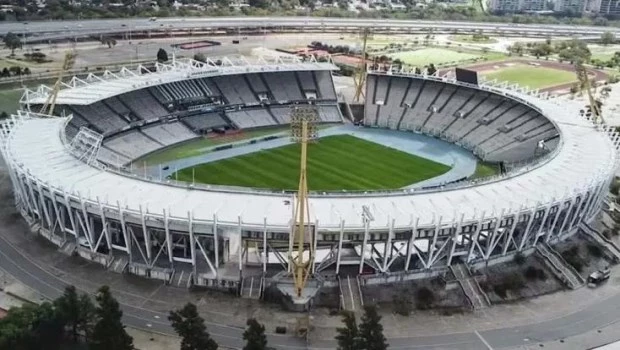 El estadio Mario Alberto Kempes albergará el Superclásico del domingo.