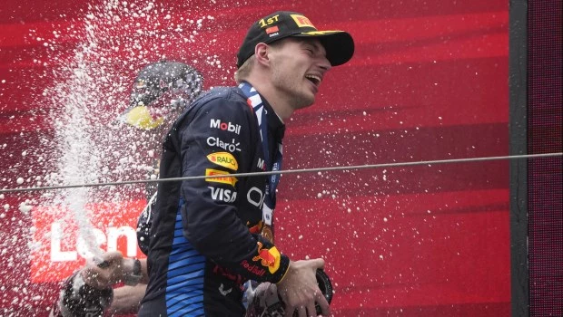 Verstappen festejó en el Gran Premio de China y se afianza como líder en la Fórmula 1
