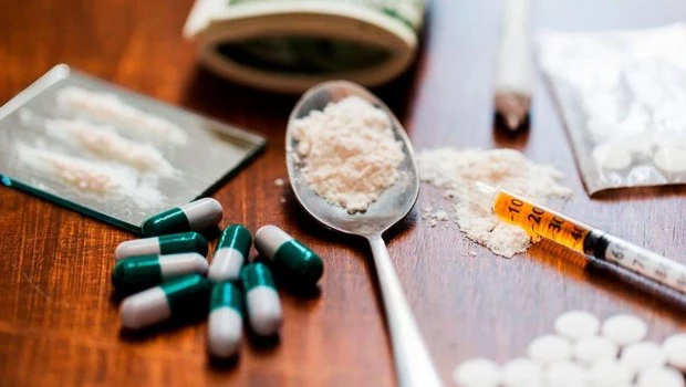 Las sociedades de “nadies”