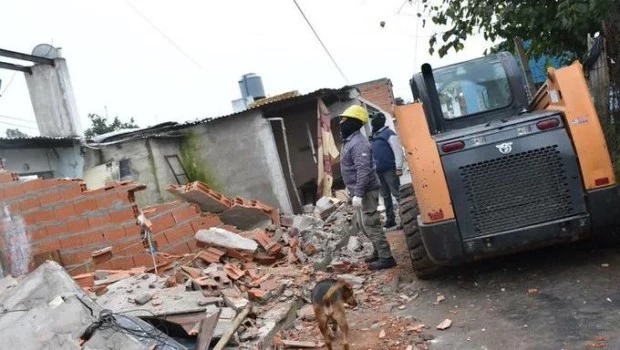 Crímenes de trabajadores: derriban bunkers vinculados a la banda de Chucky Monedita