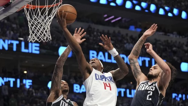 Clippers derrota a Mavericks en Dallas, empata la serie y recupera la ventaja de localía