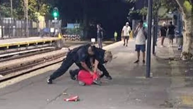 Cárcel o psiquiátrico: desconcierto por un sujeto que amenazó con volar un tren con una granada