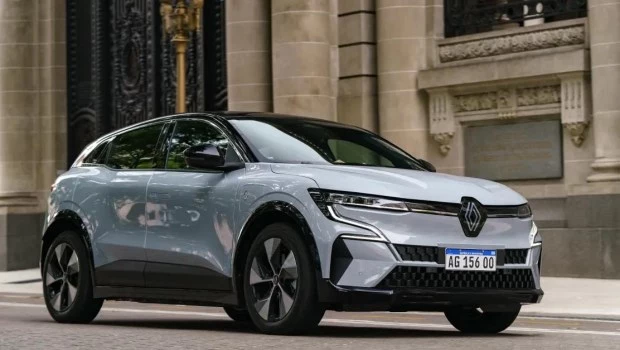 El Megane E-Tech marca el camino hacia la electrificación de Renault