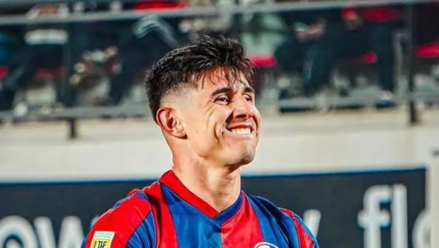 Boca y River ya piensan en el futuro y apuntan al mismo goleador: Adam Bareiro