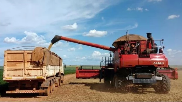 El Gobierno está preocupado por la demora de los productores en vender la cosecha gruesa