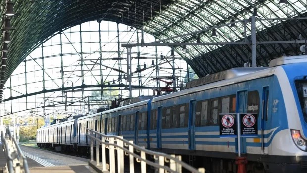 Sube 54% el boleto del tren: $200 el mínimo y $30.000 a Mar del Plata