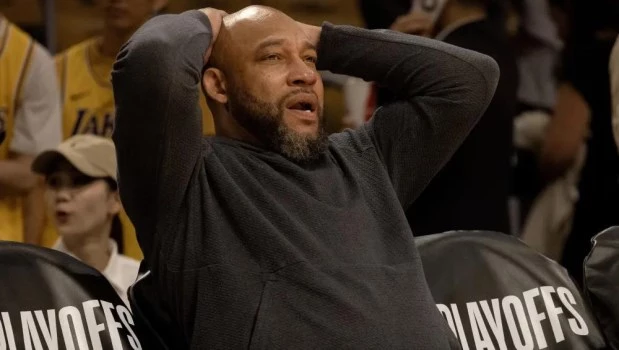 Los Lakers despiden a su DT y a todo su cuerpo técnico