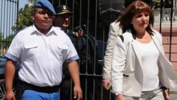 Luis Chocobar y Patricia Bullrich. ARCHIVO