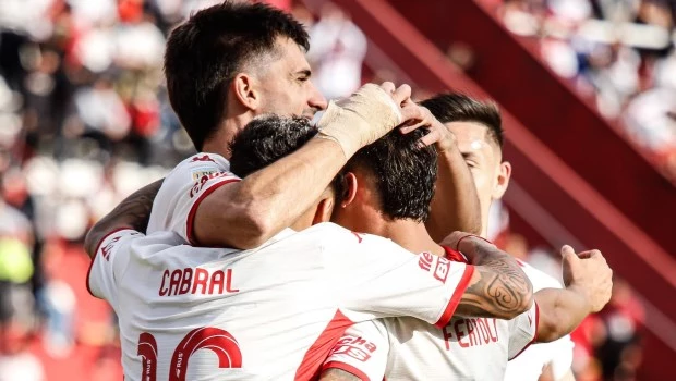 Huracán debutó con un buen triunfo ante Defensa en el Ducó