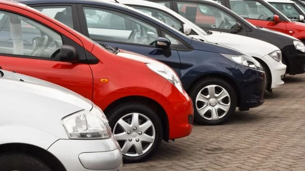 Mejora la venta de autos usados tras la baja de precios en concesionarias