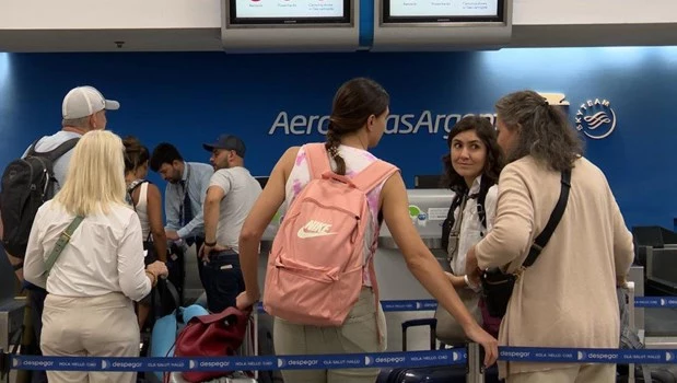 Los turistas ya no podrán abrir cuentas bimonetarias en el país