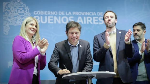 Kicillof llamó a los intendentes a participar del reclamo de fondos al gobierno de Milei
