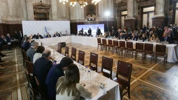 El Senado inició la quinta jornada de tratamiento de la ley de Bases y el paquete fiscal