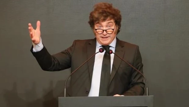 Milei rechazó que haya atraso cambiario y dijo que se está "cada vez más cerca" de levantar el cepo cambiario