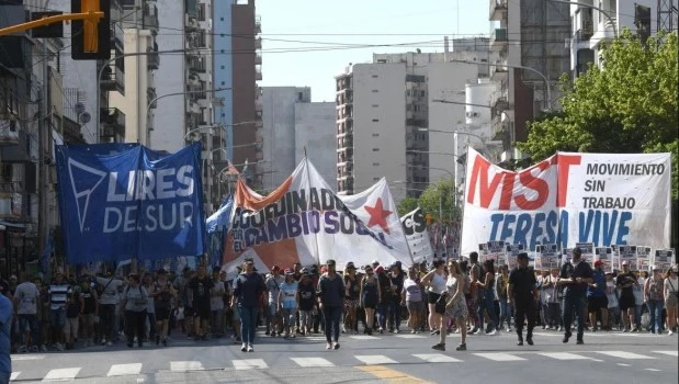 Causa Piqueteros: inhibieron los bienes de personas y cooperativas bajo investigación