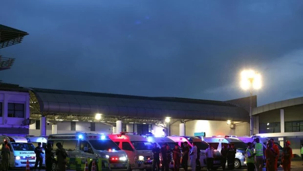 Al menos un muerto y varios heridos por fuertes turbulencias en un vuelo de Londres a Singapur