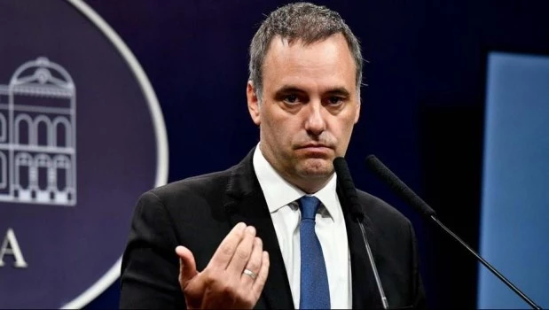 La Argentina confirma que no va a retirar al embajador en España