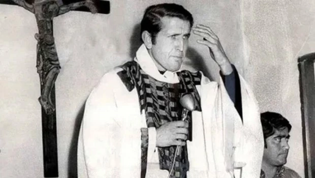 El P. Carlos Mugica fue asesinado hace medio siglo, el 11 de mayo de 1974.